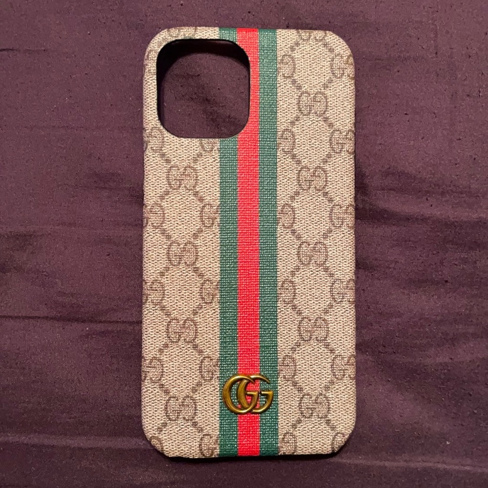 Iphone 12 pro max Gucci phone case !